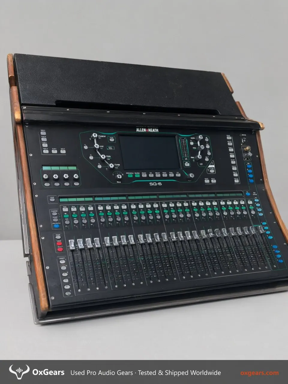 Allen & Heath SQ-6 Digital Mixing Console 5