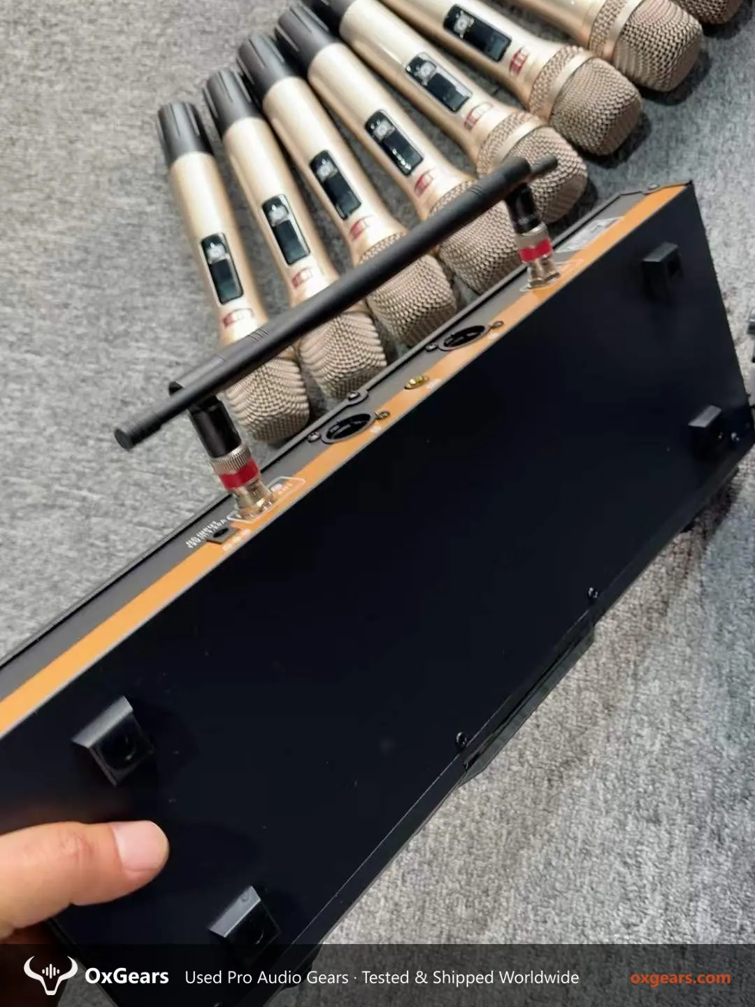 Sistema de micrófono inalámbrico de mano BBS U-798D 6