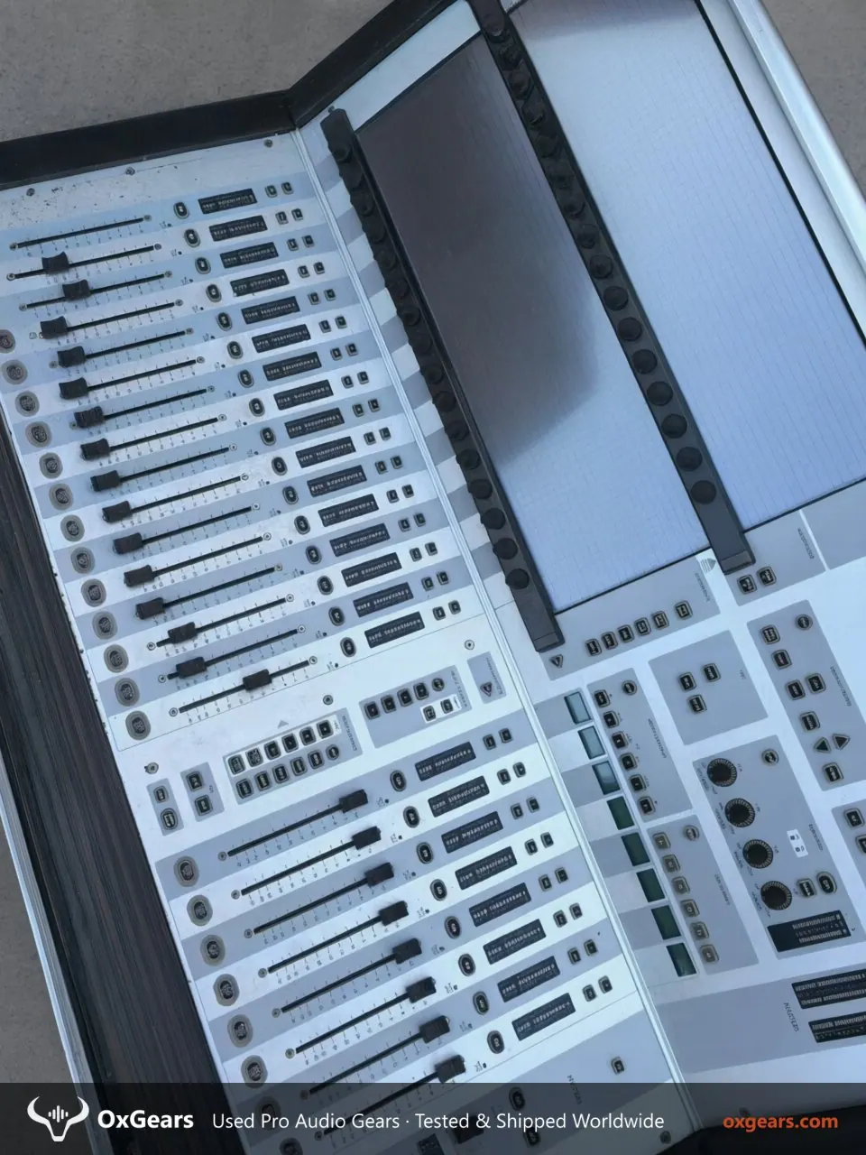 Consola de mezclas digital Soundcraft Vi1 3