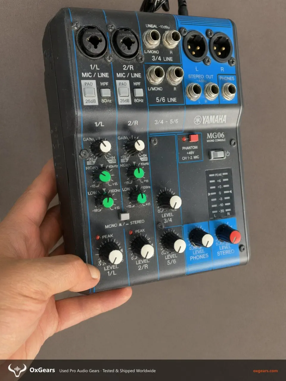 Console de mixage Yamaha MG06 2