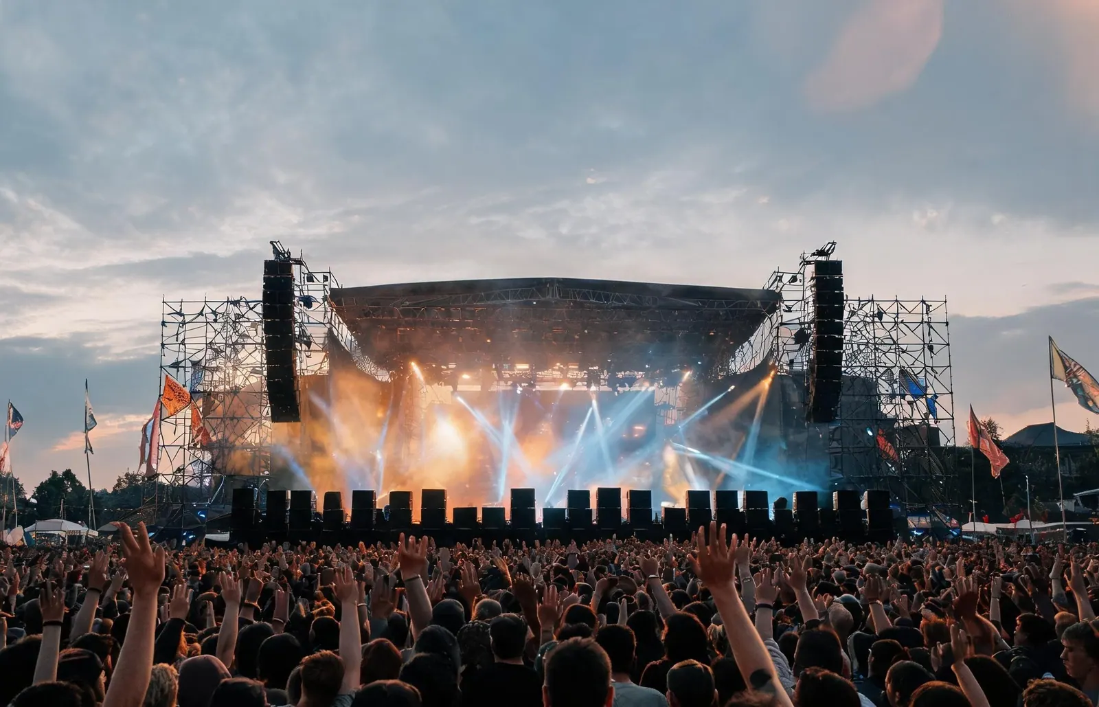 Concert and festival PA system for touring and open-air stages